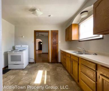 Main picture of 210 N Martin St