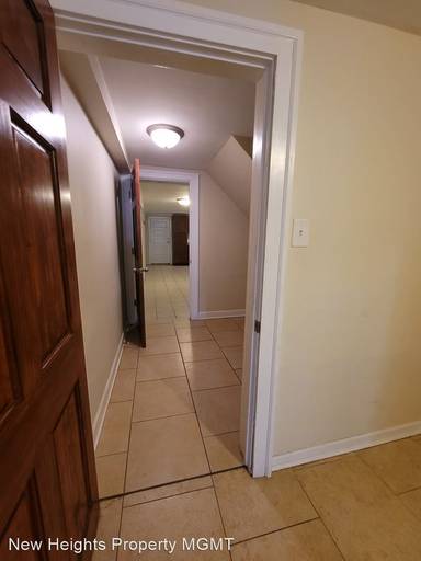 Main picture of 2243 Harvey Ave