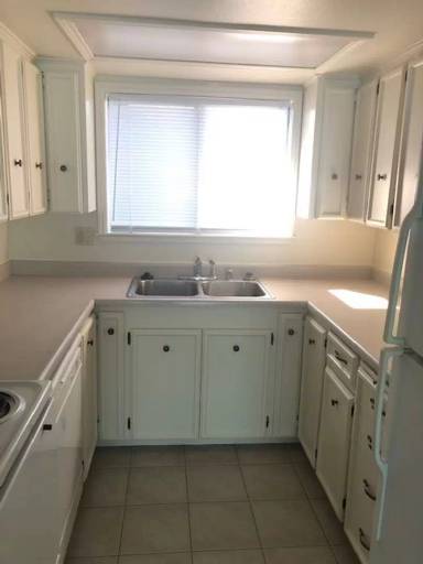 Main picture of 1106 Layton Rd