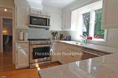 Main picture of 11 Denton Rd