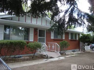 Main picture of 129 S Claremont St