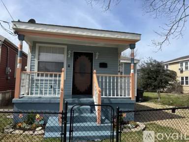 Main picture of 1314 Lamanche St
