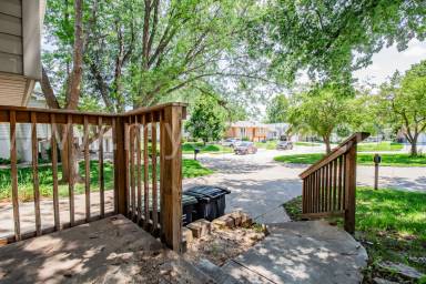 Main picture of 2205 N 125th Avenue Cir