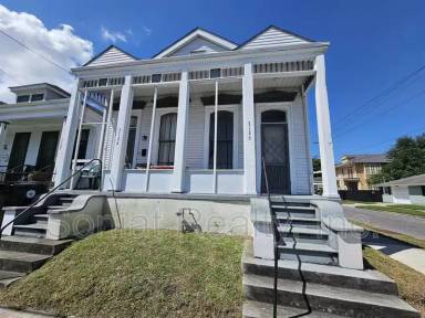 Main picture of 3126 Palmyra St