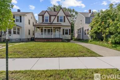 Main picture of 2626 120th St