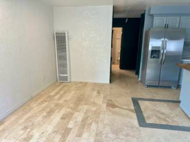 Main picture of 317 N Mission Rd