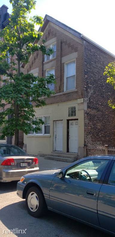 Main picture of 2102 N Hoyne Ave