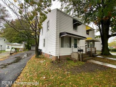 Main picture of 1451 Sulzer Ave