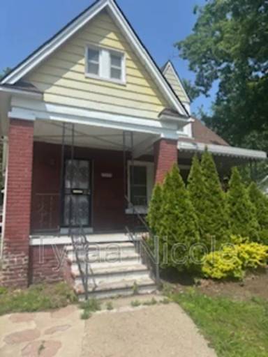 Main picture of 19995 Monica St