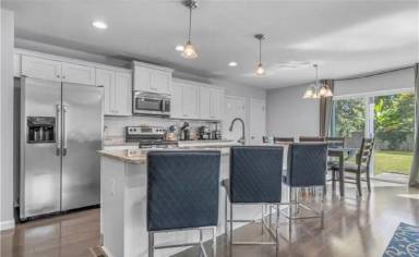 Main picture of 9322 Grove Ave