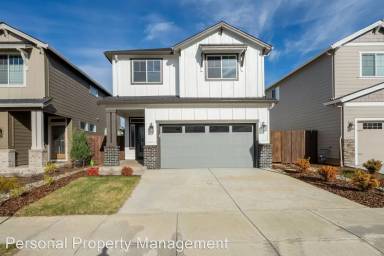Main picture of 13600 NE 110th Way