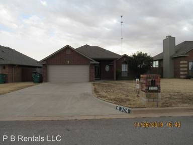 Main picture of 203 NW Cherry Ave