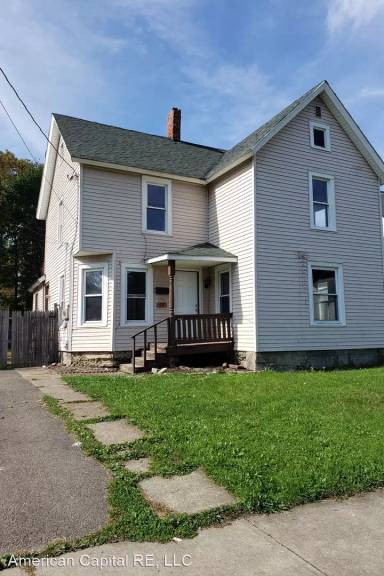 Main picture of 432 Herrick St