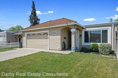 Main picture of 2150 Goldcrest Cir