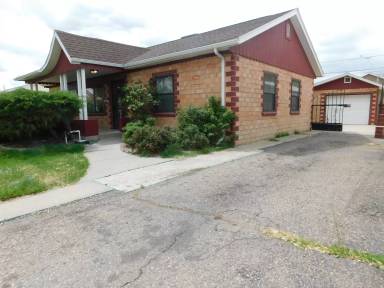 Main picture of 1373 N 23rd St