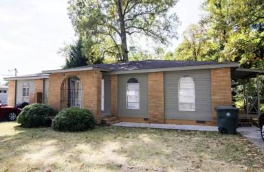 Main picture of 1322 Ely Rd