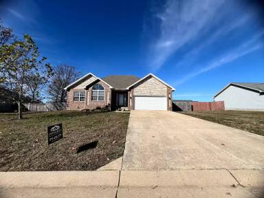 Main picture of 130 Mesa Dr