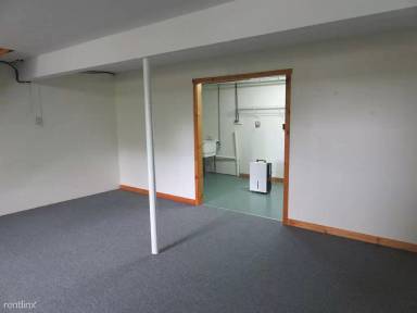 Main picture of 703 Ridge Rd