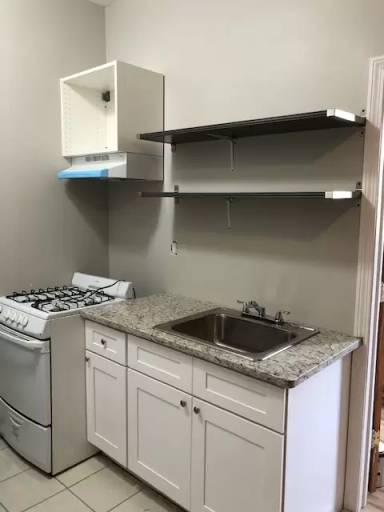 Main picture of 4234 Chestnut St