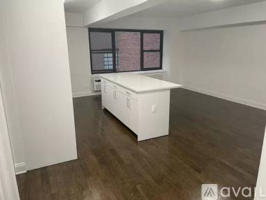 Main picture of 157 E 57th St Apartments