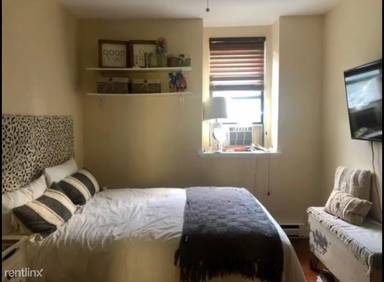 Main picture of 106 E Brookline St