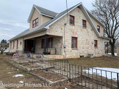 Main picture of 32 N Corporation St