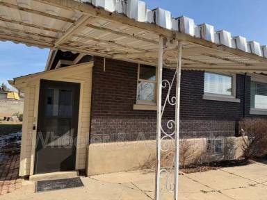 Main picture of 810 W 300 N