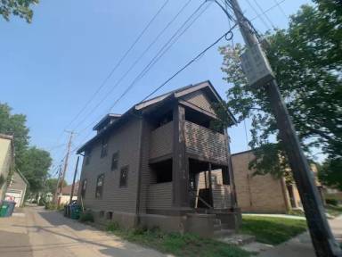 Main picture of 1108 W 28th St