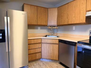 Main picture of 2408 Beacon Hill Dr