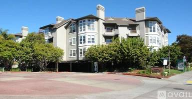 Main picture of 880 Meridian Bay Ln