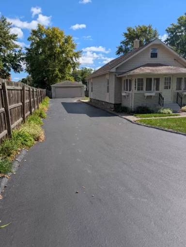 Main picture of 14837 Keating Ave