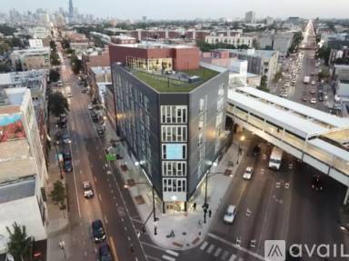 Main picture of 1922 N Milwaukee Ave