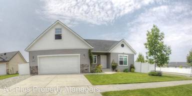 Main picture of 8775 N Courcelles Pkwy