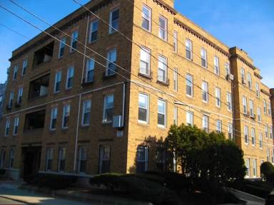 Main picture of 174 Saint Alphonsus St