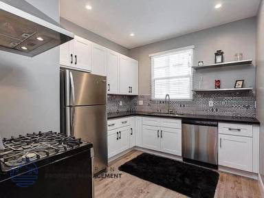 Main picture of 681 Shatto Pl