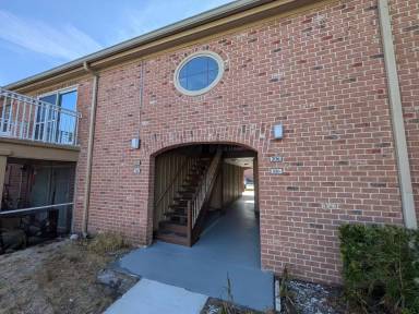 Main picture of 562 Flemming Way