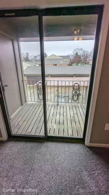 Main picture of 7837 Betsy Ross Cir