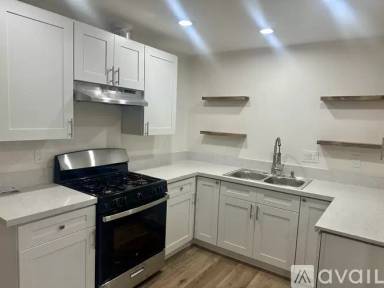 Main picture of 5481 Palo Verde St