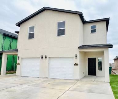 Main picture of 2817 N Platino Dr