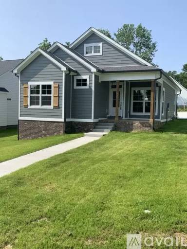 Main picture of 806 W 4th St