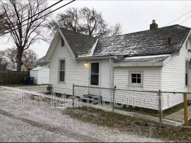 Main picture of 916 Atlantic Ave