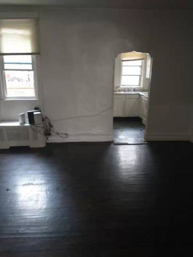 Main picture of 874 Granite St