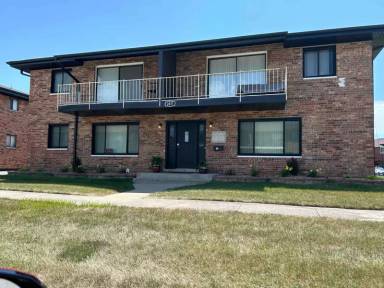 Main picture of 2471 Terrace Ave