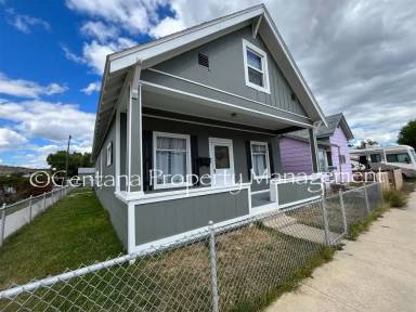 Main picture of 1100 E 4th St