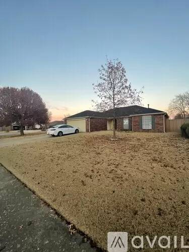 Main picture of 479 Robin Hood Ct