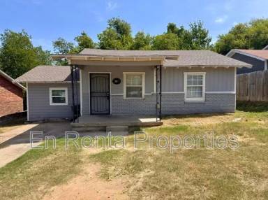 Main picture of 2818 NW 31st St