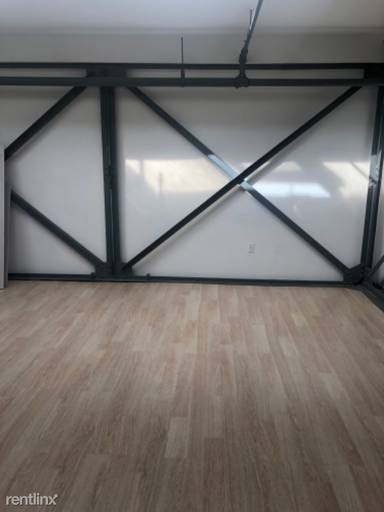 Main picture of 6017 Christie Ave