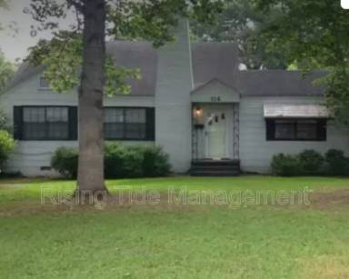 Main picture of 114 Brantwood Dr