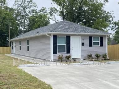 Main picture of 2019 Wright Ave
