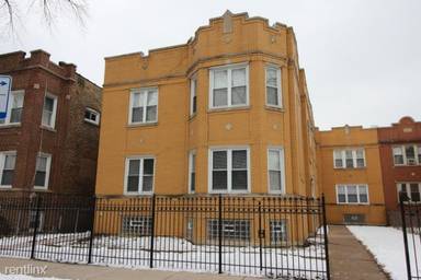 Main picture of 2425 N Tripp Ave